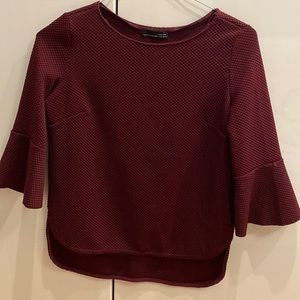 3/4 bell sleeve top from Zara. Size M. Burgundy